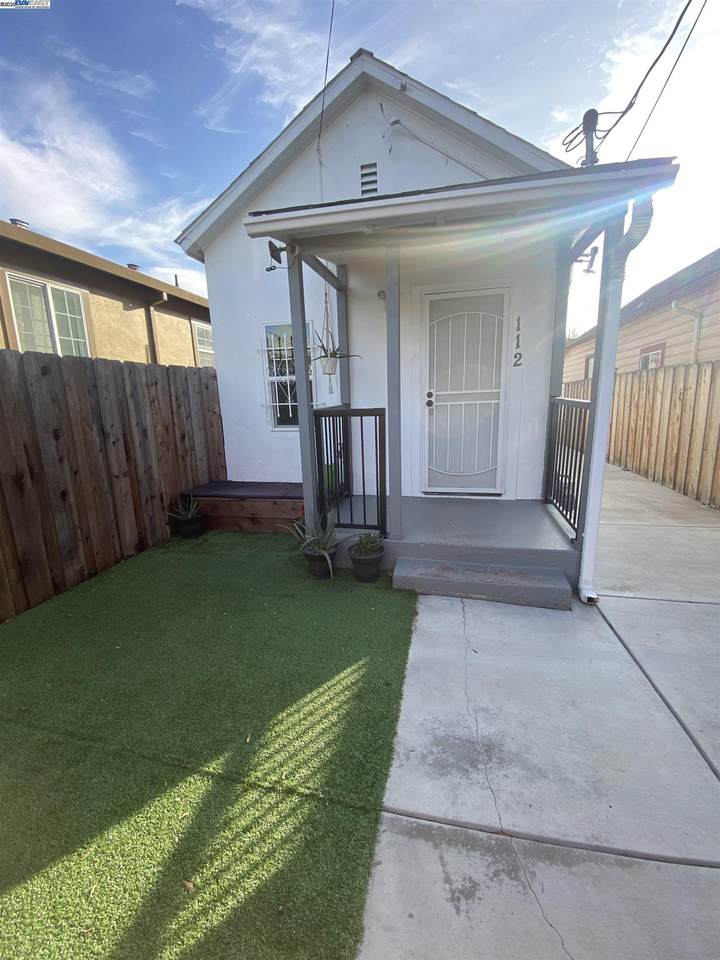 112 Chanslor Ave - Photo 1