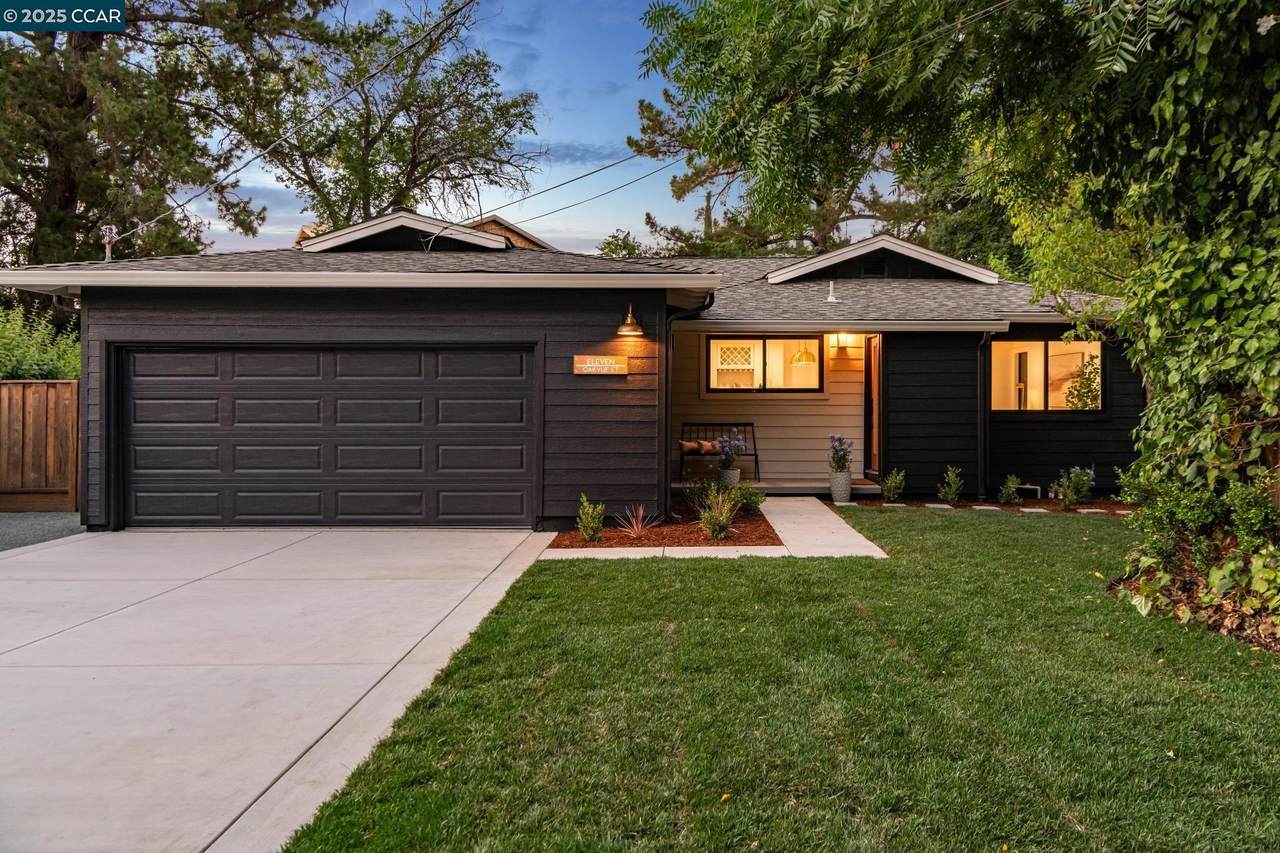11 Oakvue Court - Photo 1