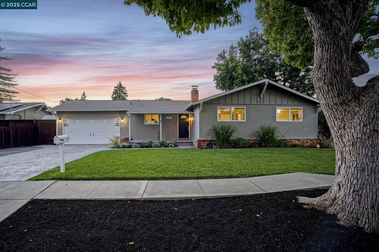 3937 Majestic Dr - Photo 1