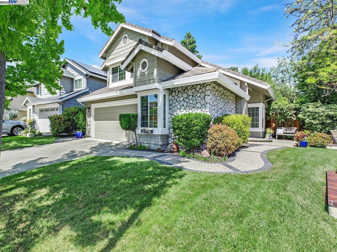 8043 Crossridge Rd - Photo 1