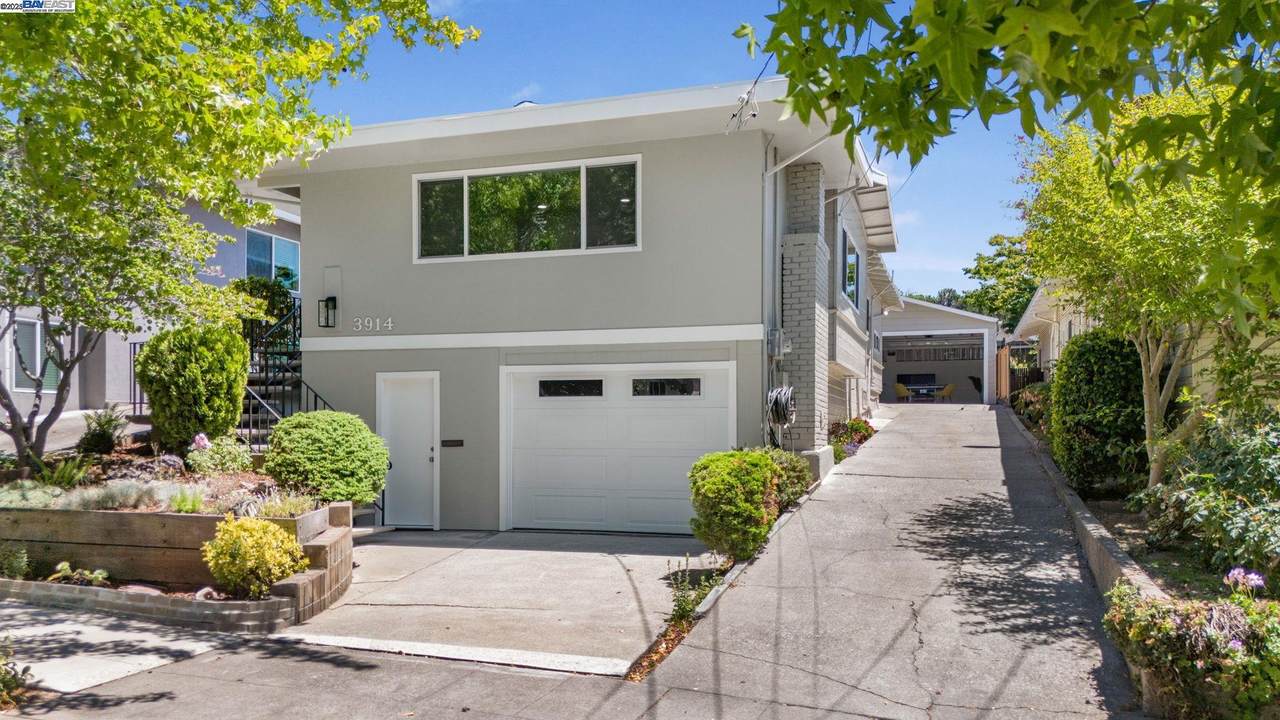 3914 Laguna Ave - Photo 1