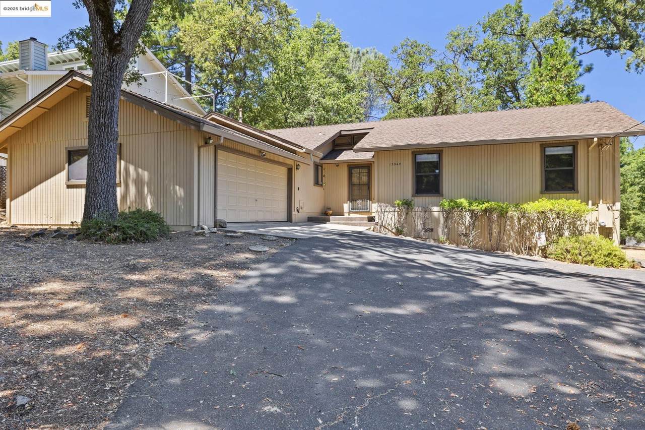 13048 Jackson Mill Dr - Photo 1