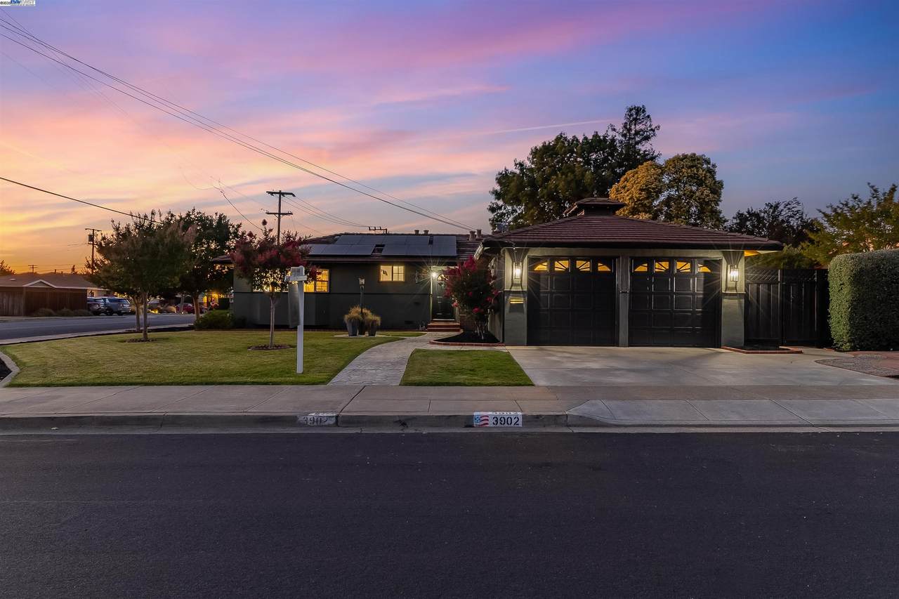 3902 Dartmouth Way - Photo 1