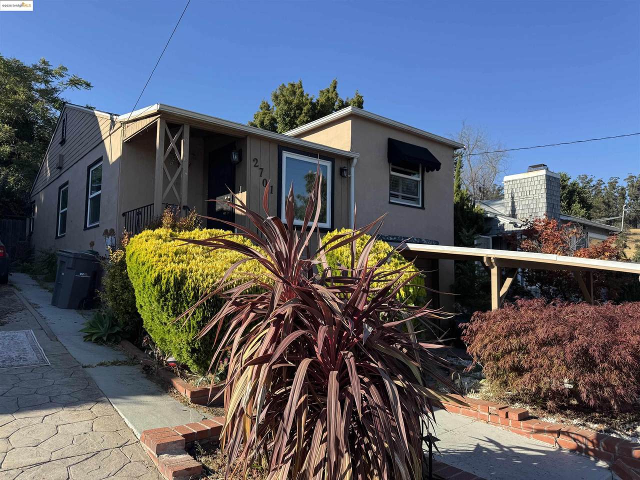 2701 Oliver Ave - Photo 1