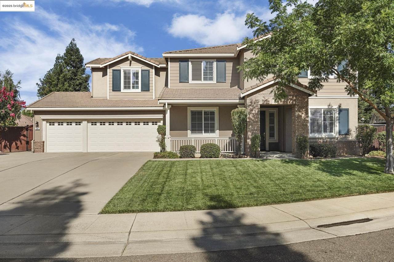 588 Barsetti Ct. - Photo 1