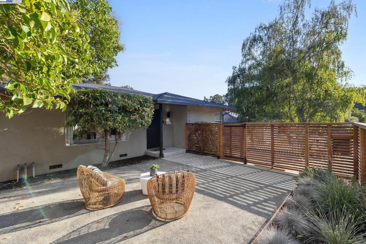 2775 Hansen Rd - Photo 1