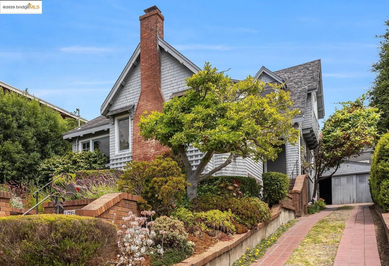 839 Mendocino Ave - Photo 1