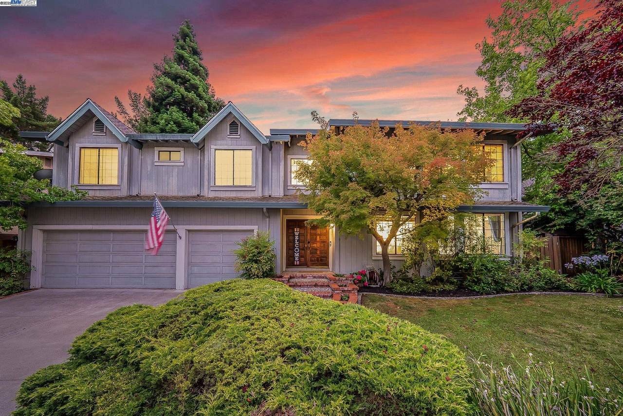 22 Cobblestone Ct - Photo 1