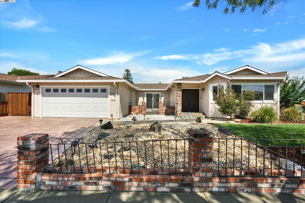 6009 Moores Ave - Photo 1