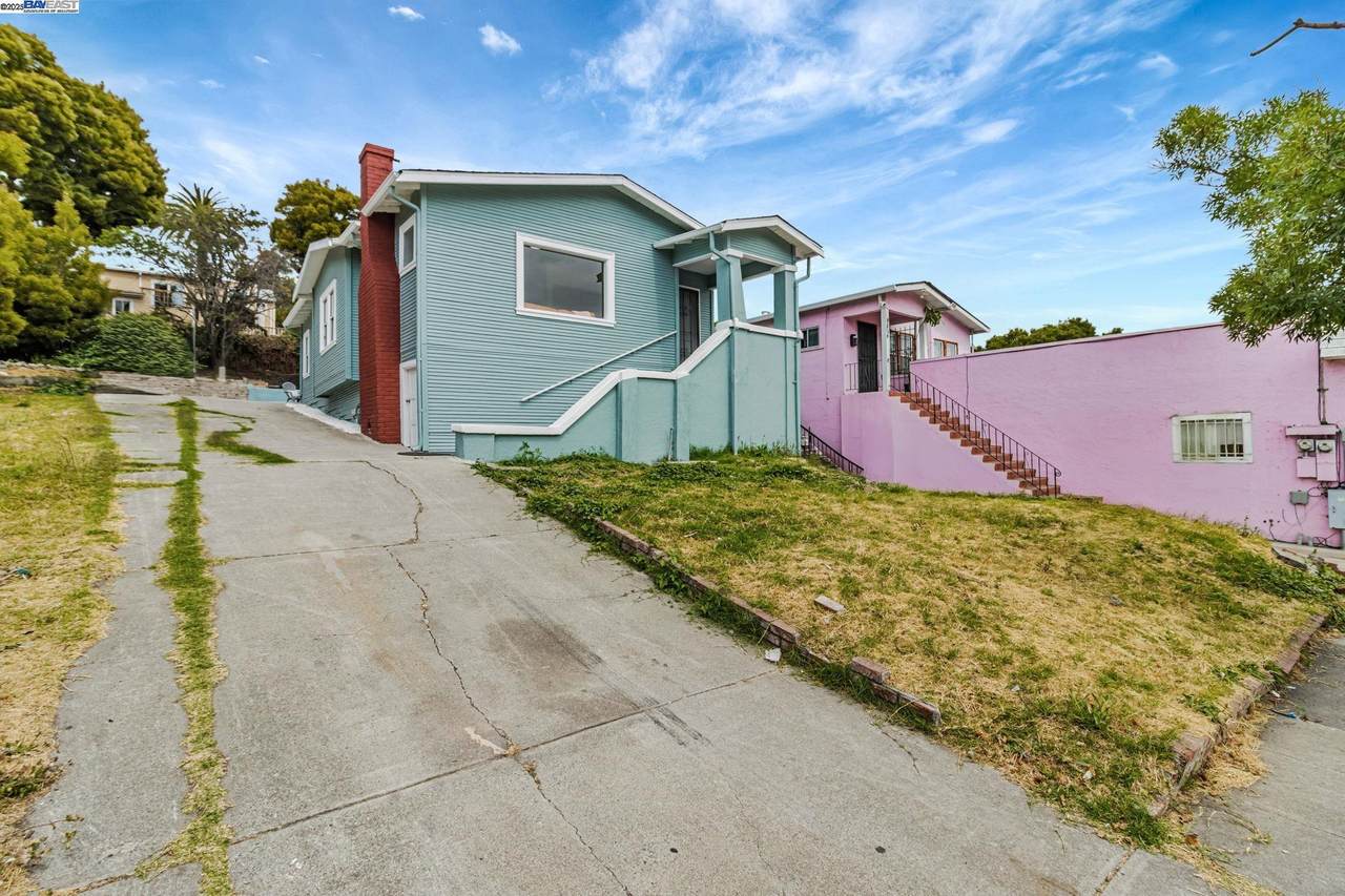 9700 Macarrthur Blvd. - Photo 1