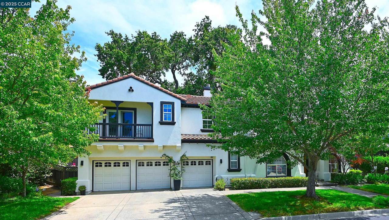 1239 Sunrise Ridge Dr - Photo 1