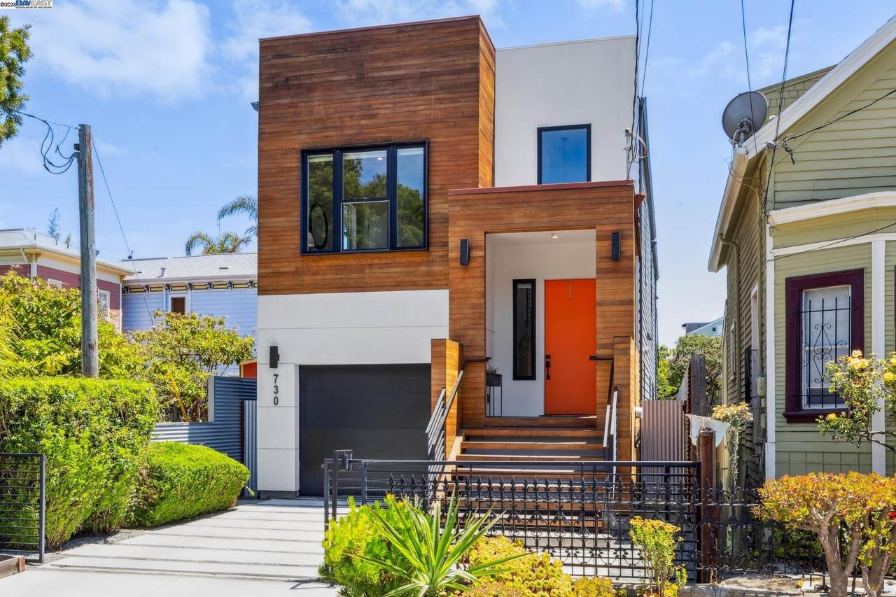 730 Henry Street - Photo 1