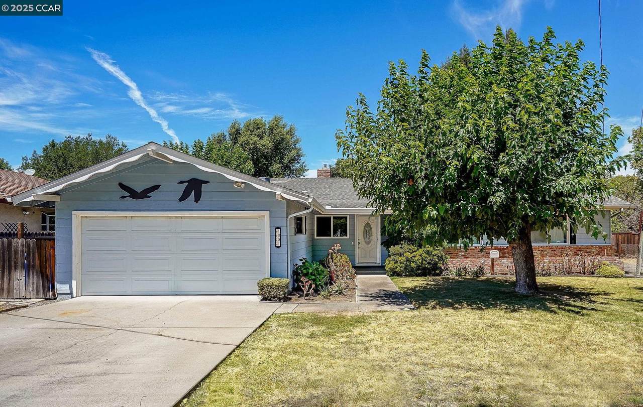 1801 Whitman Rd - Photo 1