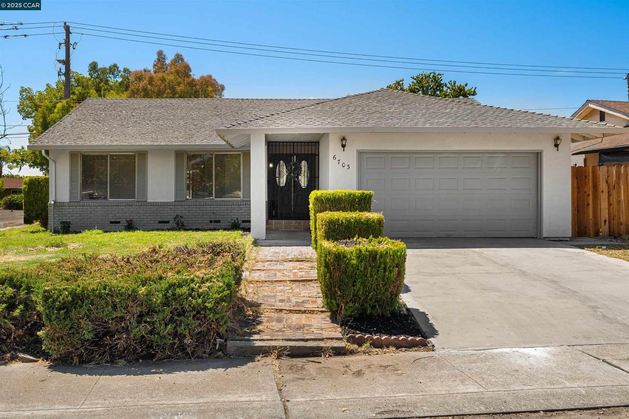 6703 Kermit Ln - Photo 1