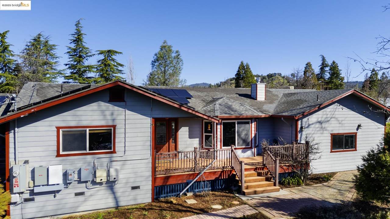 20504 Tracy Court - Photo 1