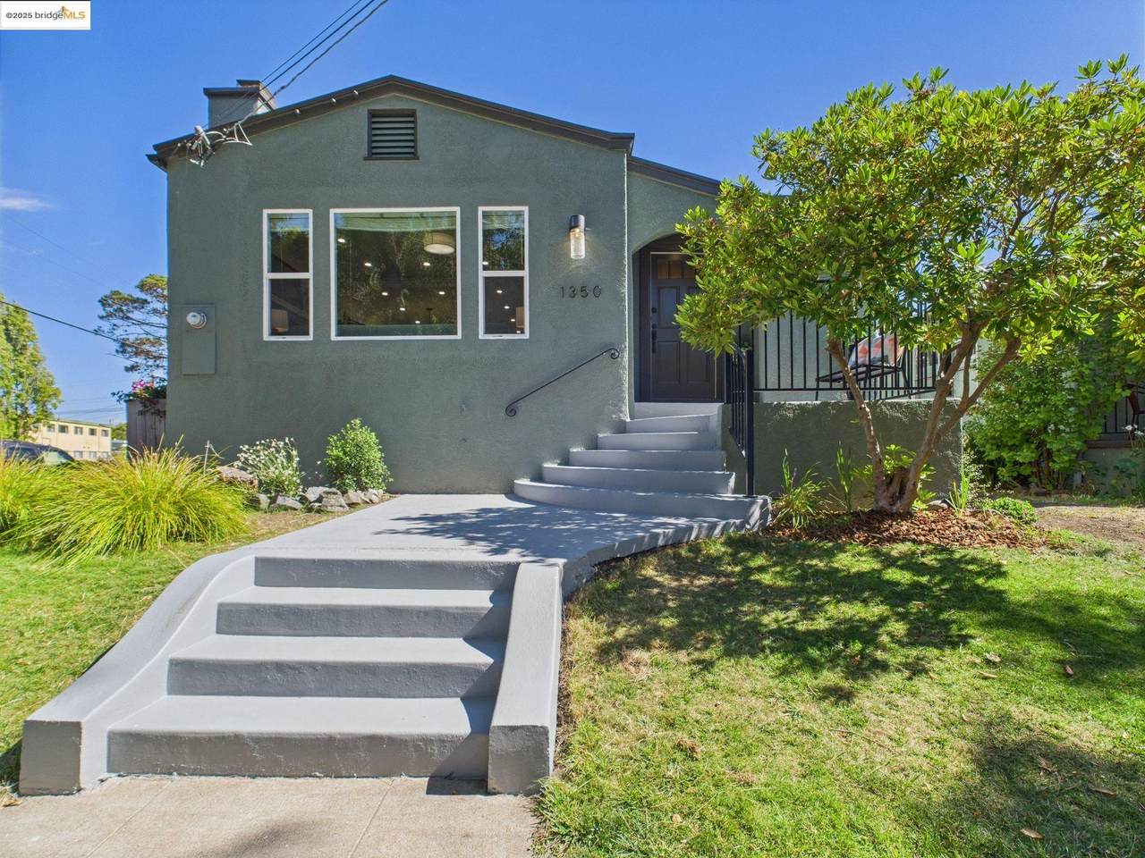 1350 Parker St - Photo 1