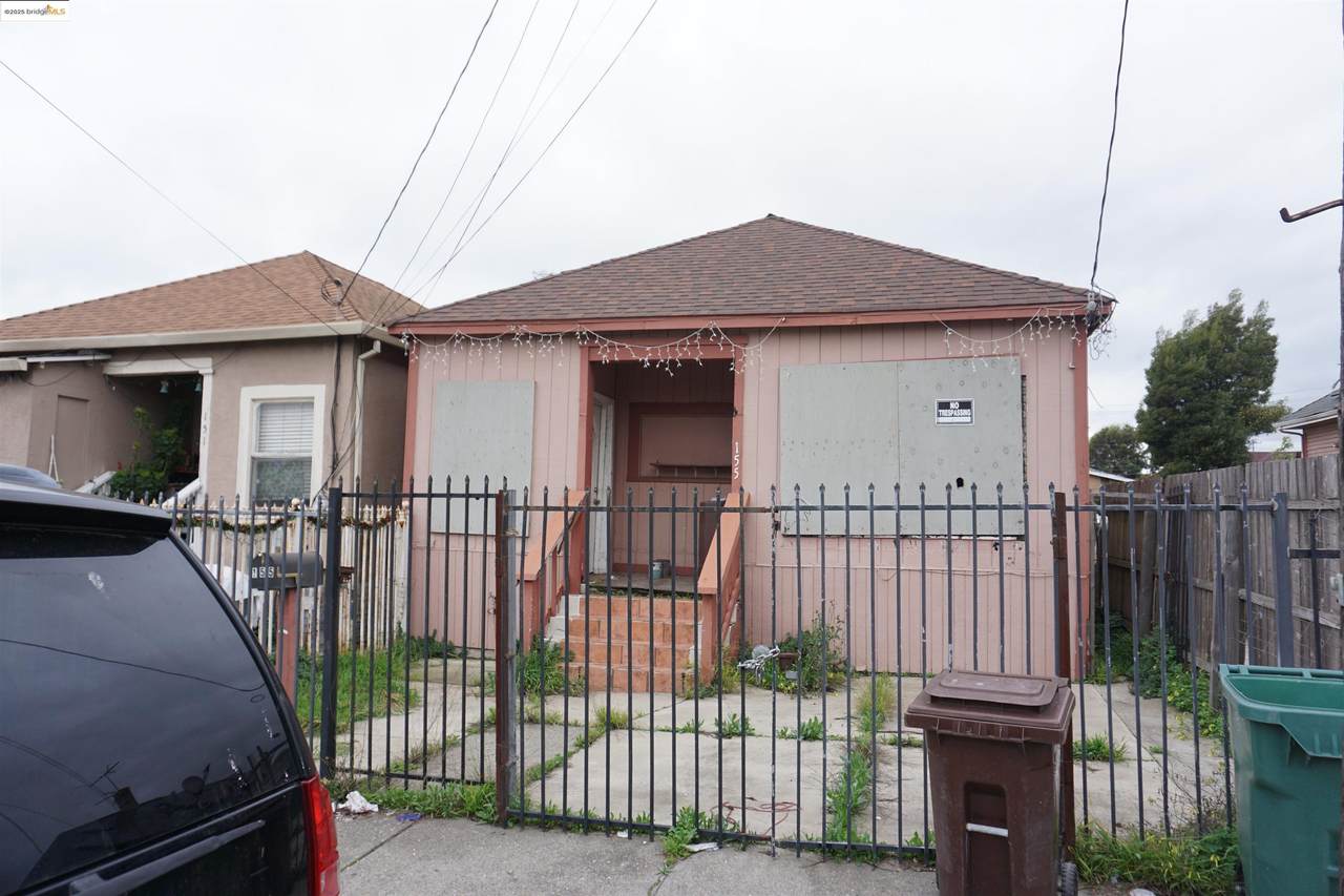 155 4Th St - Photo 1