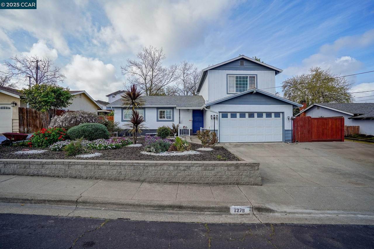 2279 Saint George Dr - Photo 1