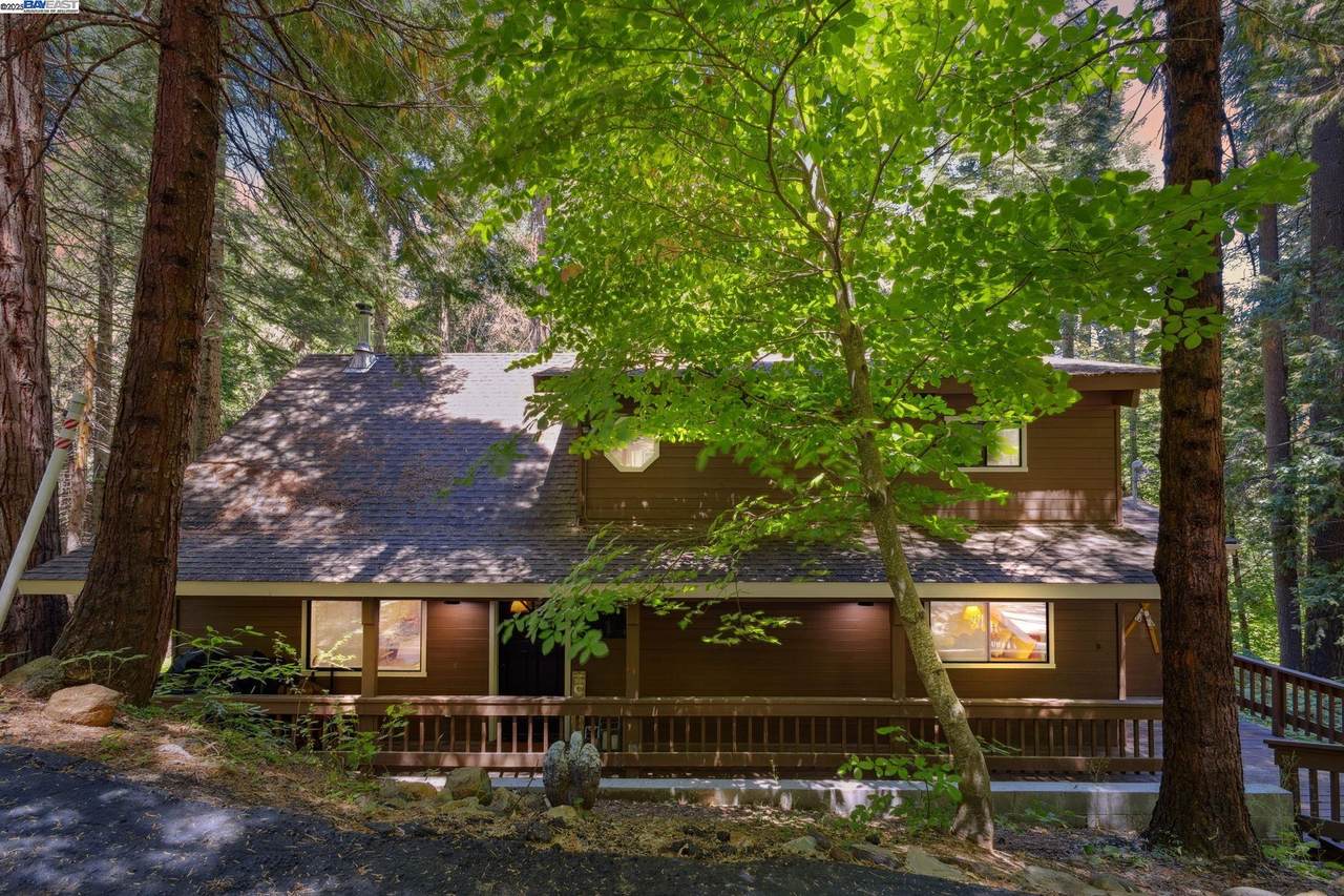 2178 Karock Dr - Photo 1