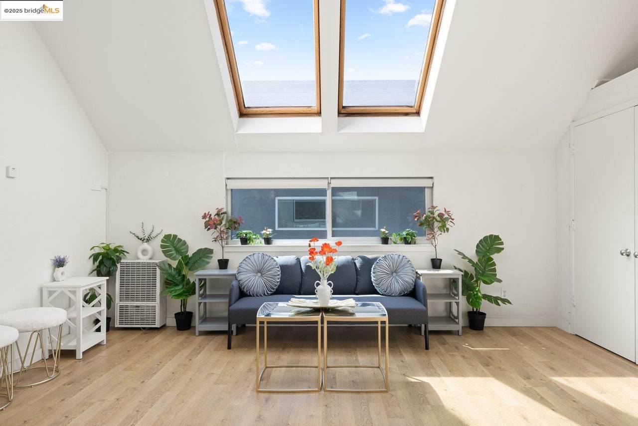 1450 4Th St #5 5 - Photo 1