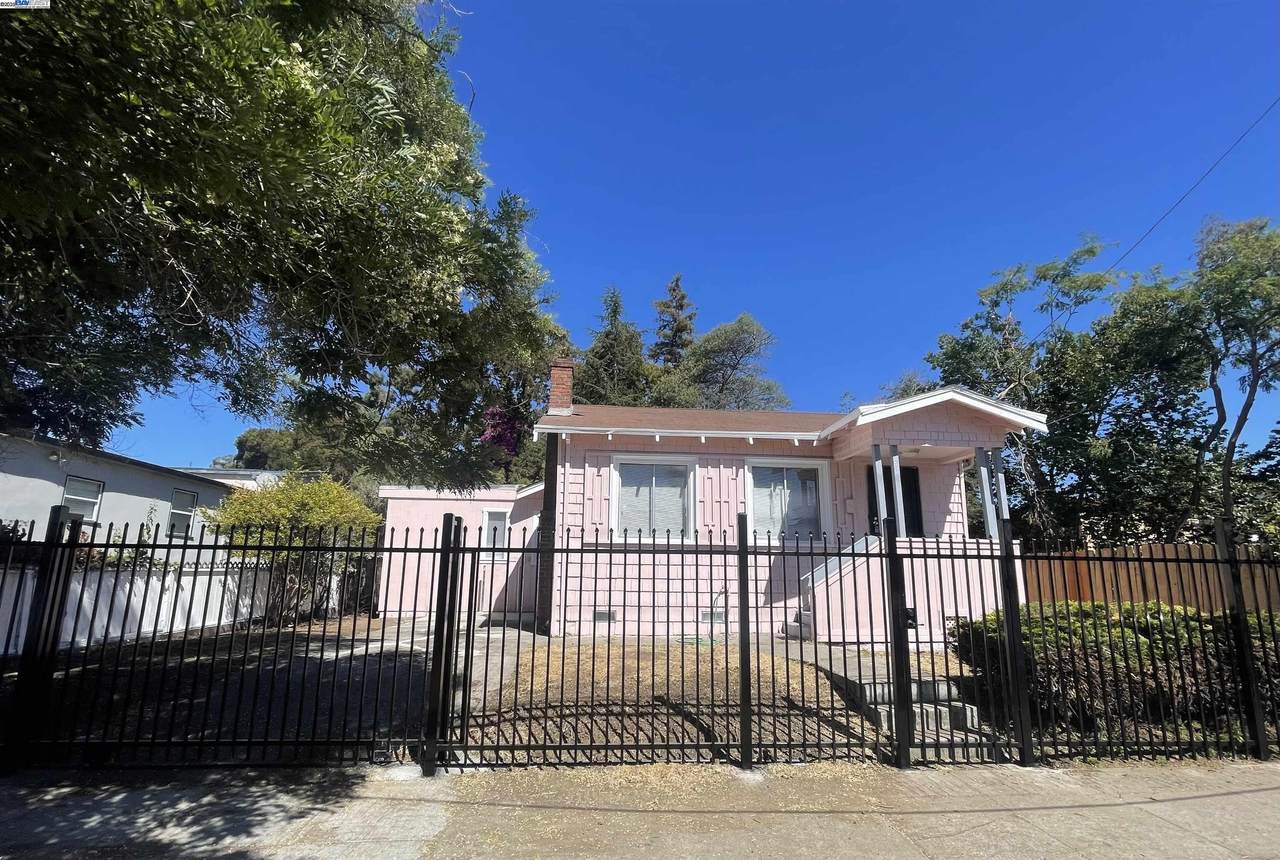 2311 82nd Ave - Photo 1