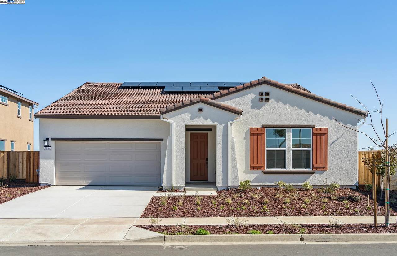 1058 Bradbury Dr - Photo 1
