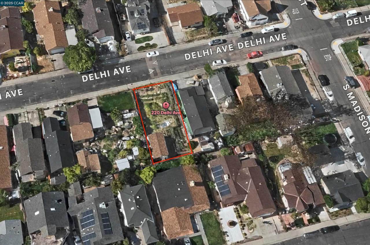 220 Delhi Ave - Photo 1