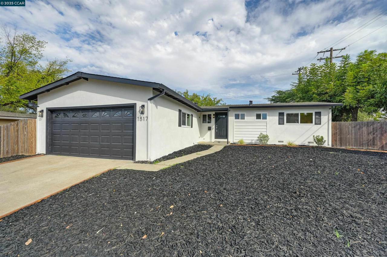 1817 Woodacre Way - Photo 1