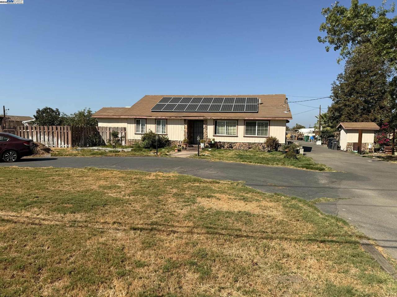 11601 Clover Rd - Photo 1