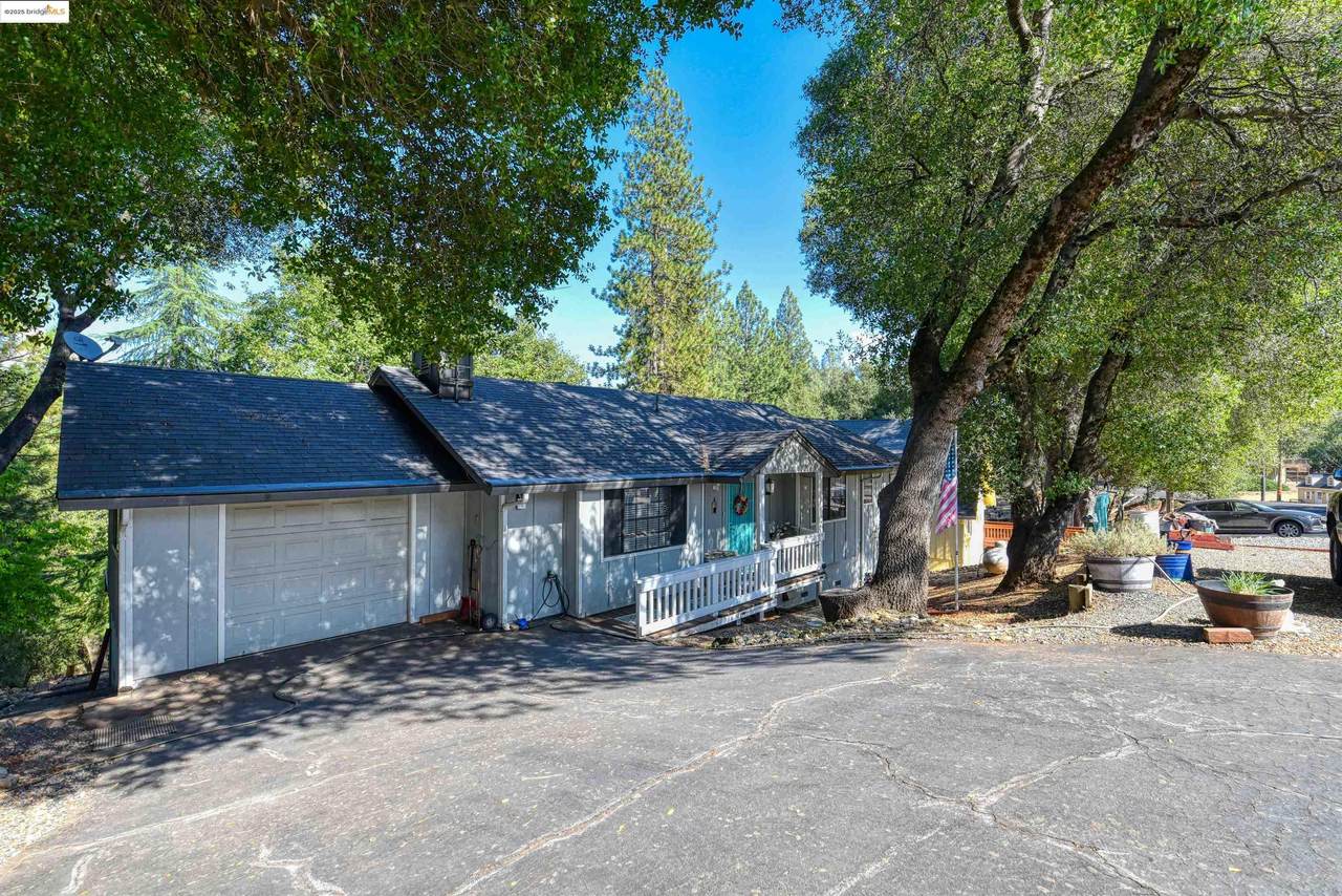 20538 Nob Hill Cr - Photo 1