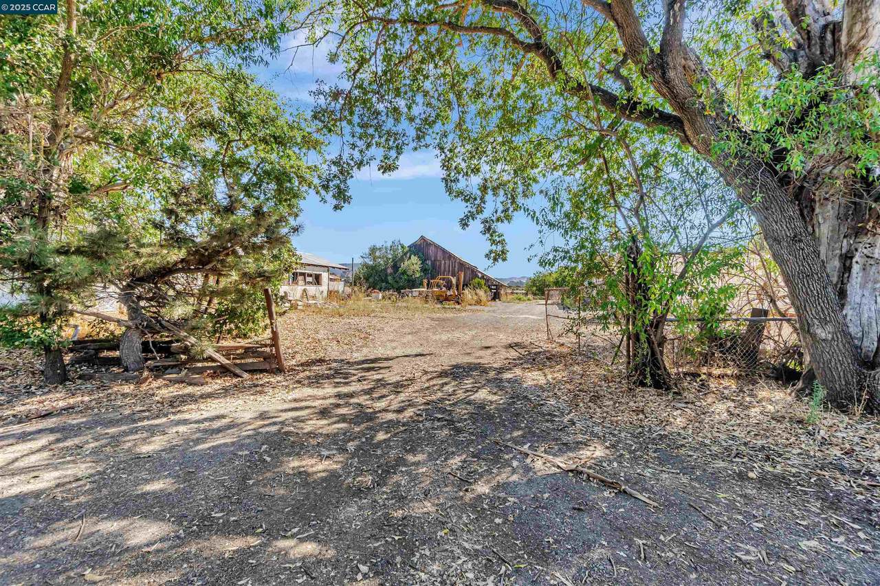 21200 Silva Road - Photo 1