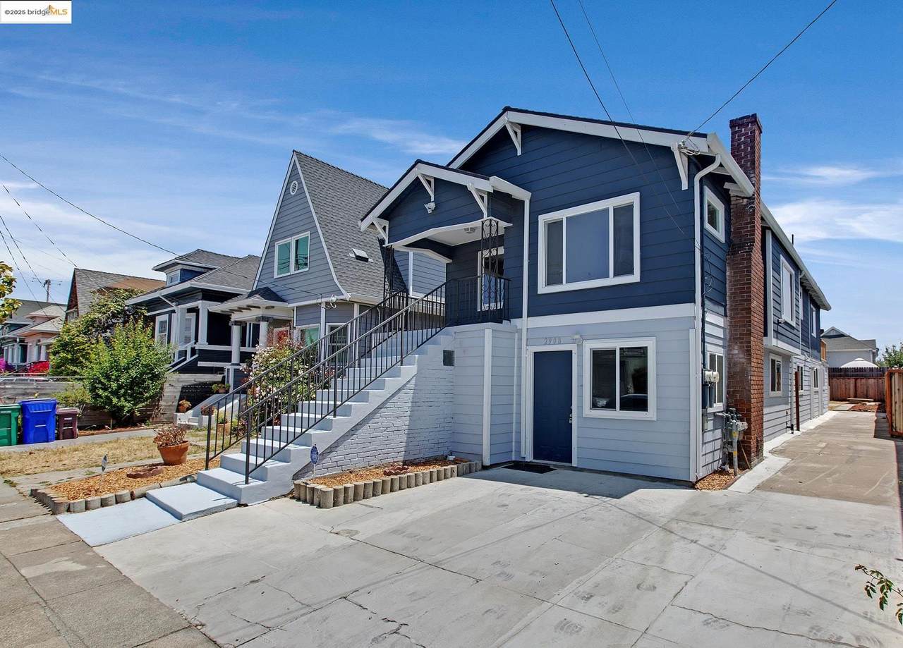 2906 Adeline St - Photo 1