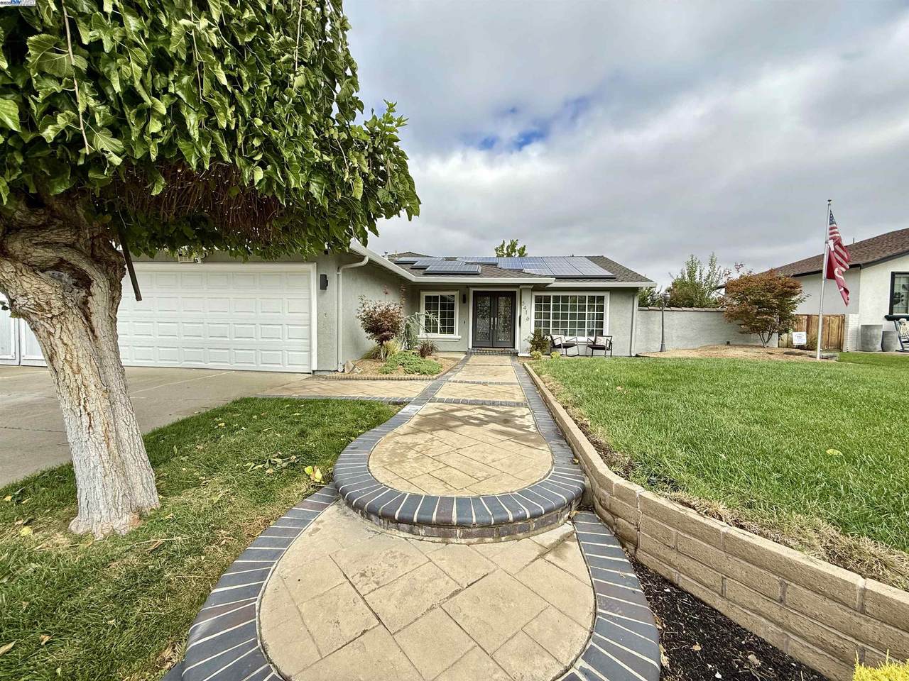 5416 Delia Way - Photo 1