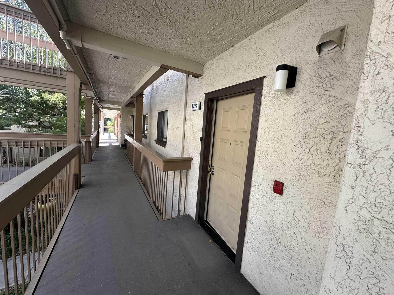 1222 Villa Way - Photo 1