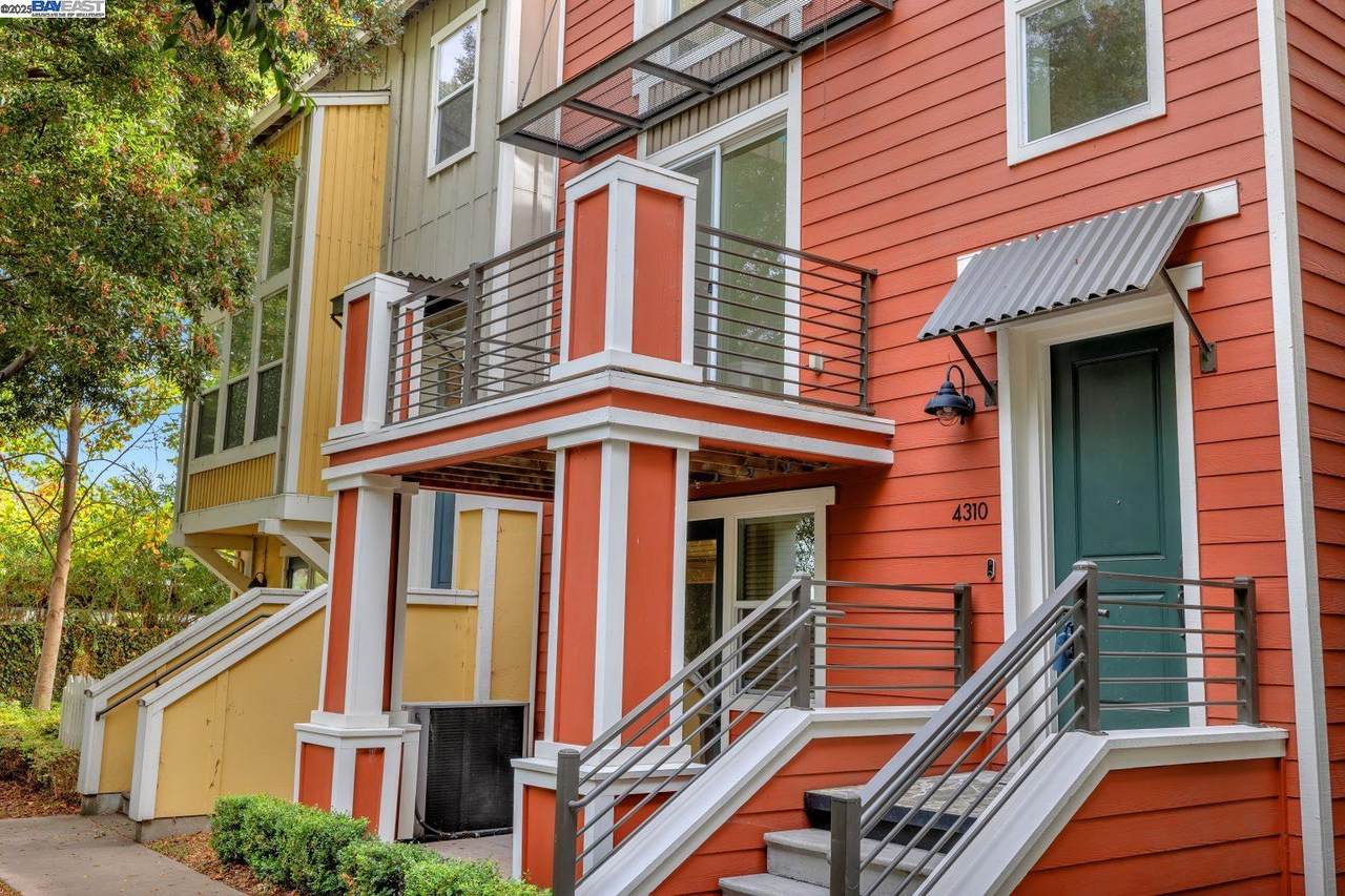 4310 Providence Ter - Photo 1