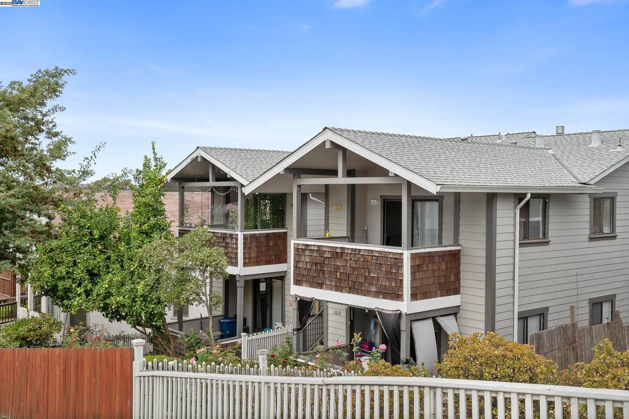 124 Louisiana St - Photo 1