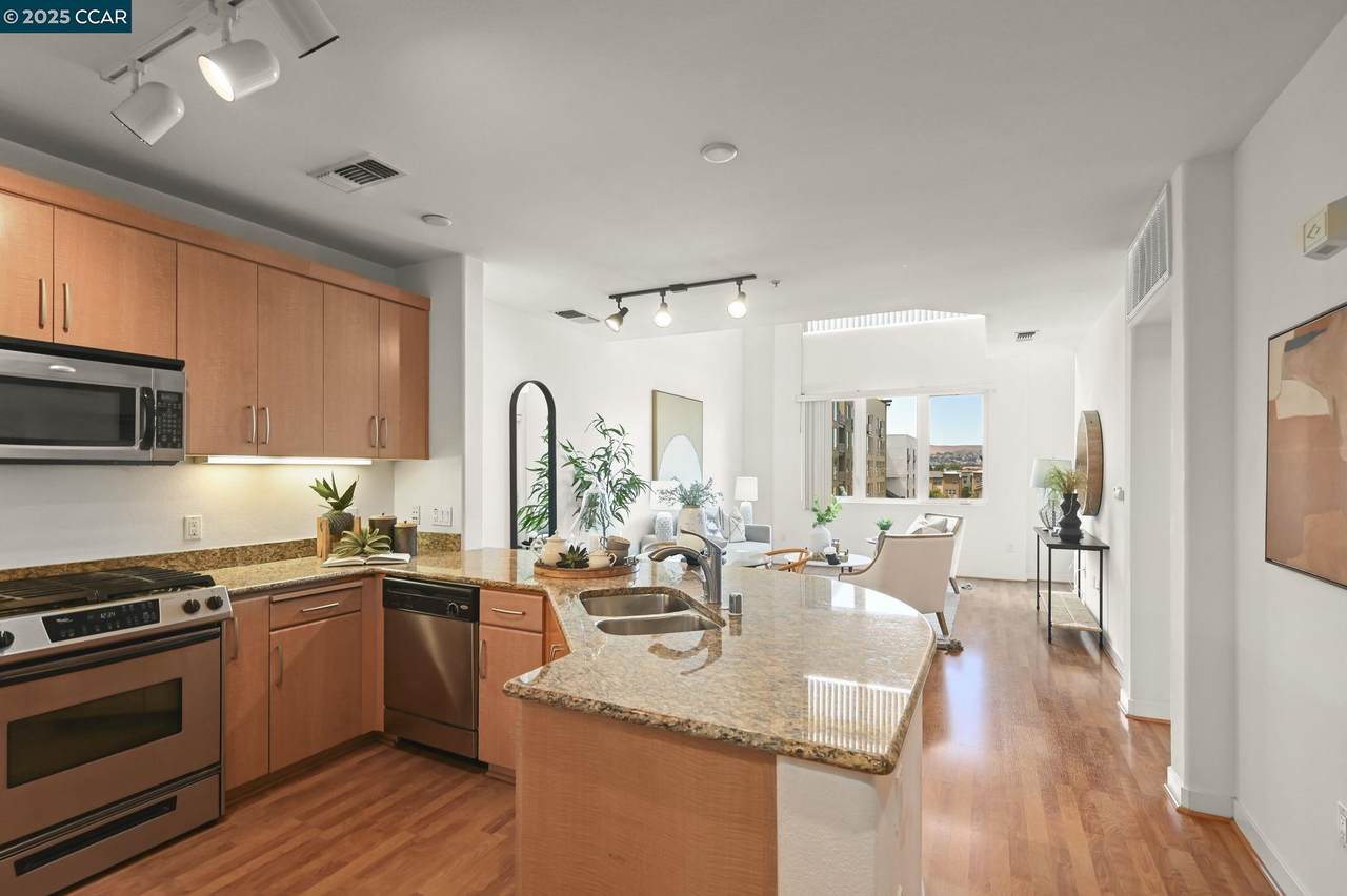 5501 De Marcus Blvd 401 - Photo 1