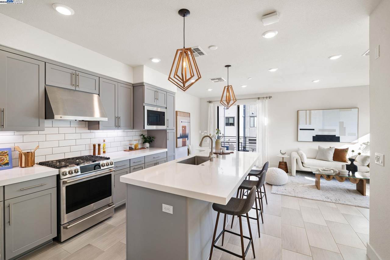 3838 Development Ter 1001 - Photo 1