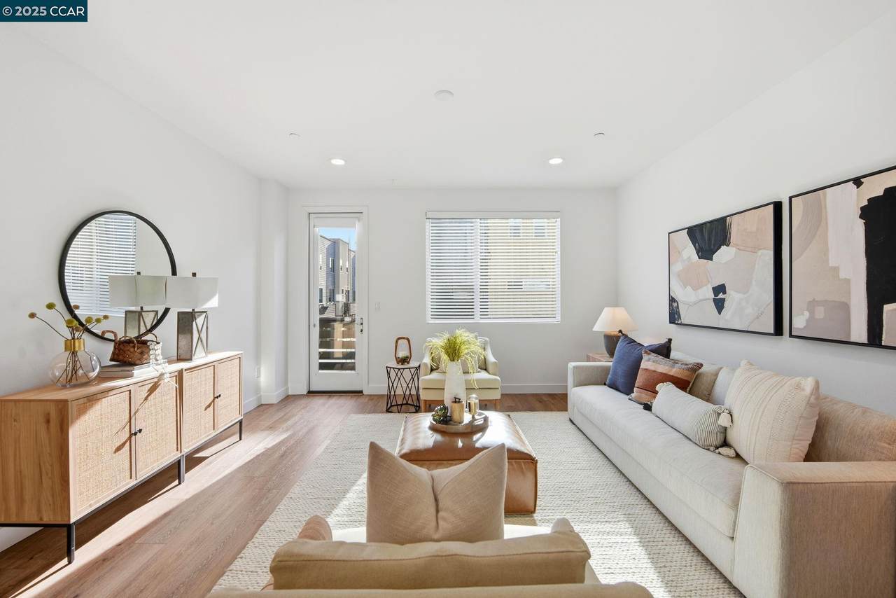 967 24th Street - Photo 1