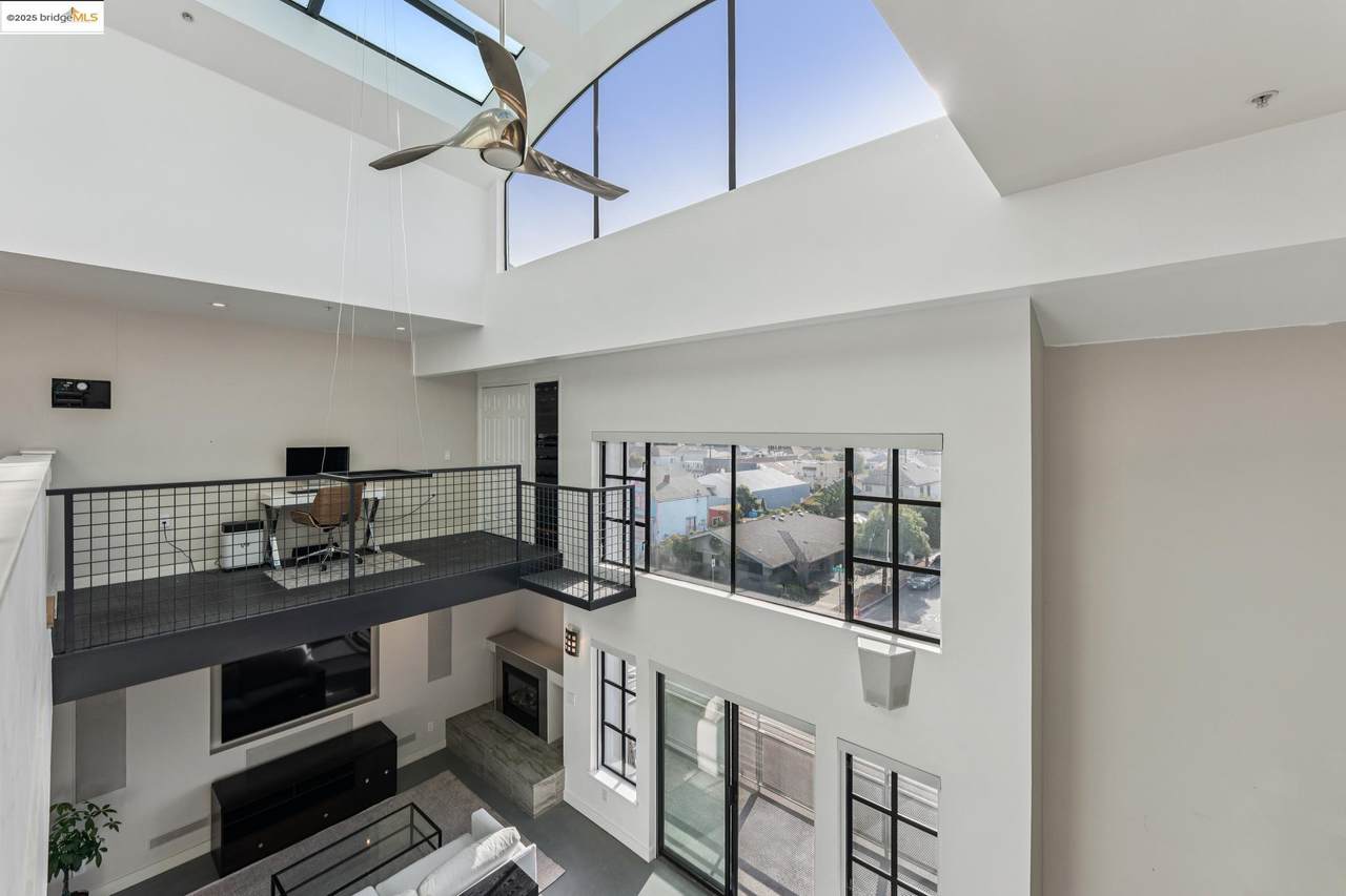 850 Grand Ave 17 - Photo 1