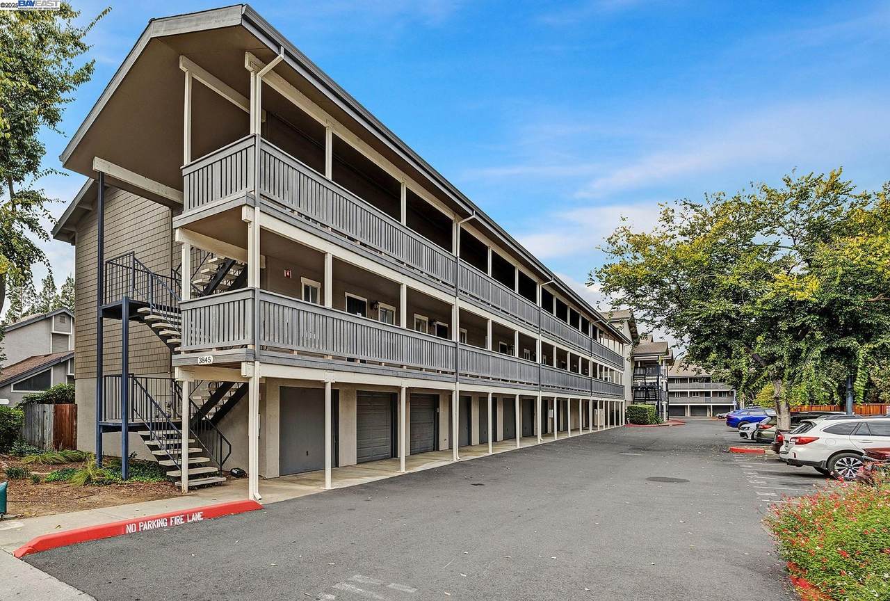 3845 Vineyard Ave F - Photo 1