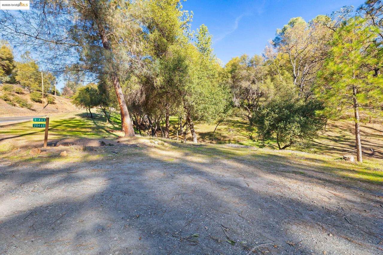 20465 Pine Mountain Dr - Photo 1