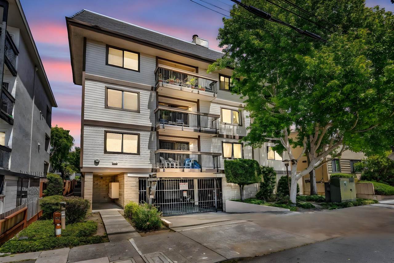 417 Evelyn Ave 205 - Photo 1