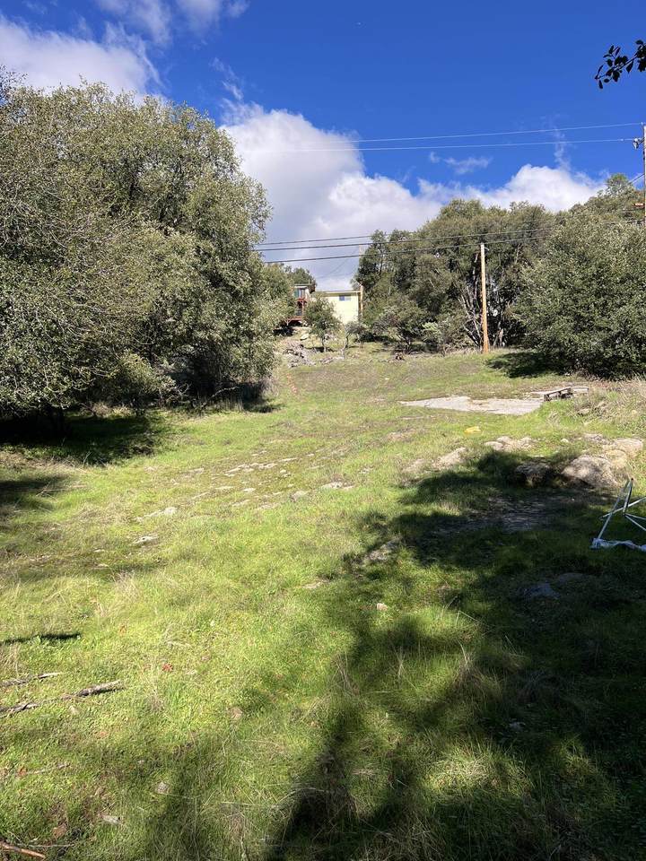 00000 Creekside Drive - Photo 1