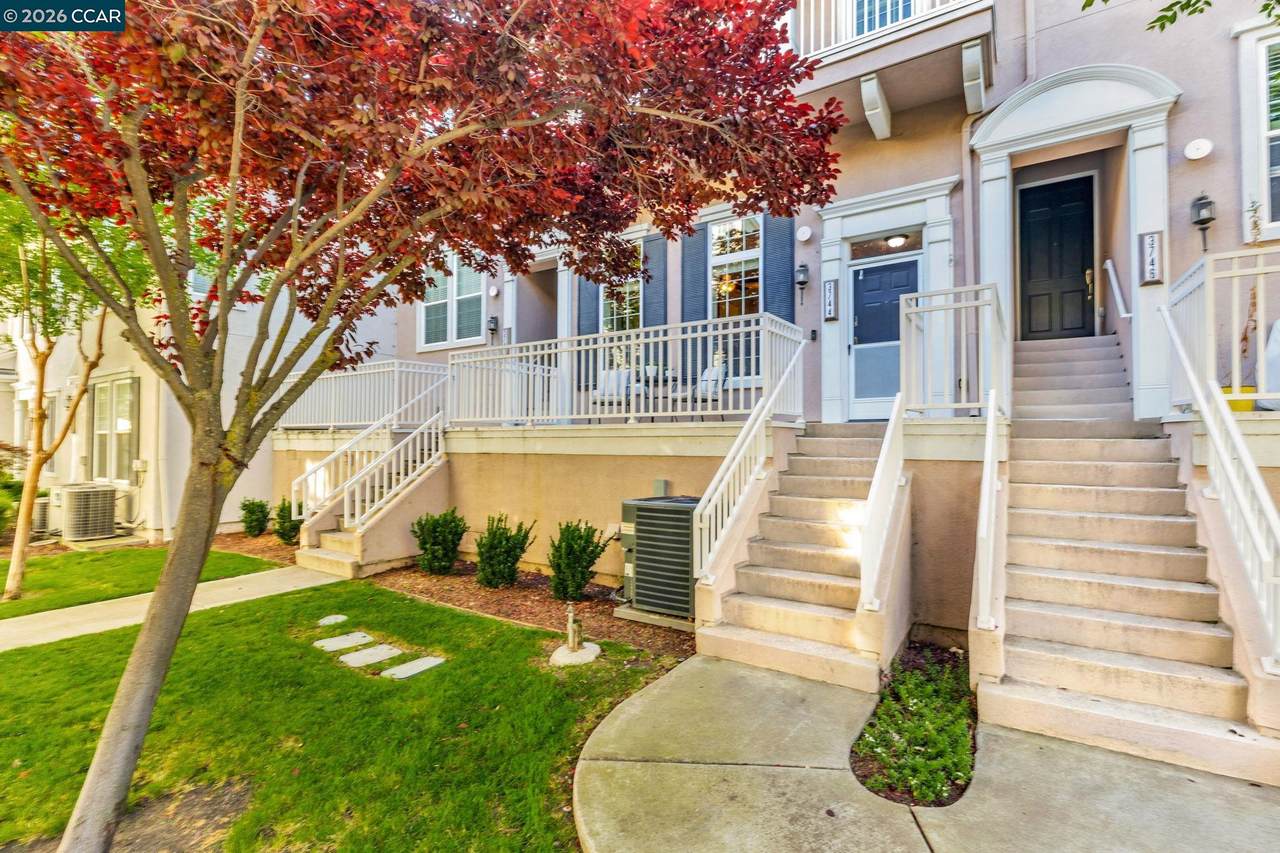 3744 Whitworth Dr - Photo 1