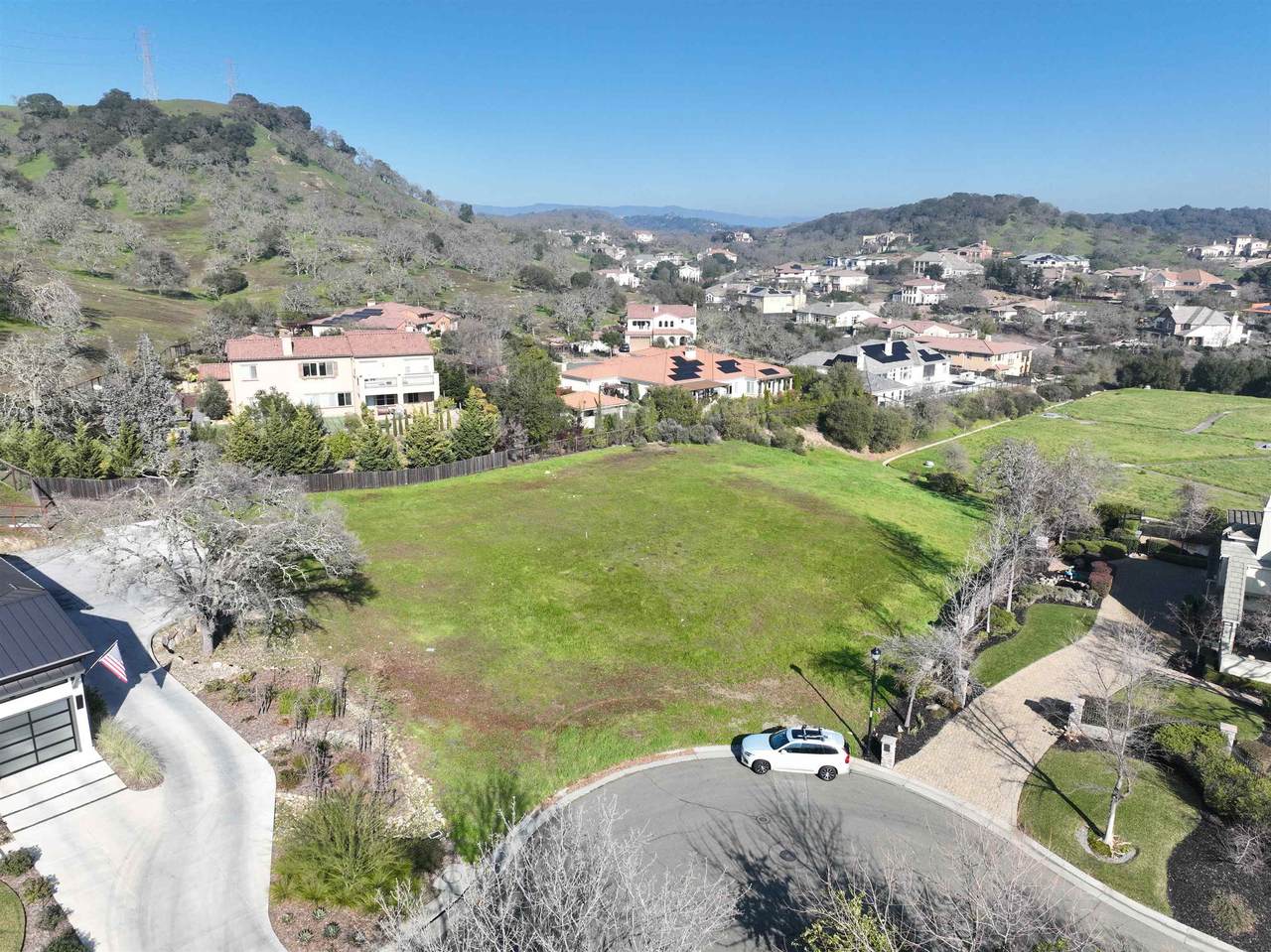 5315 Laurel Ridge Ct - Photo 1