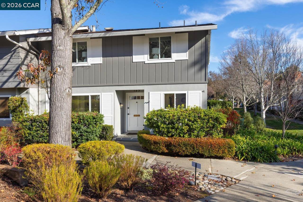 183 Miramonte Dr - Photo 1