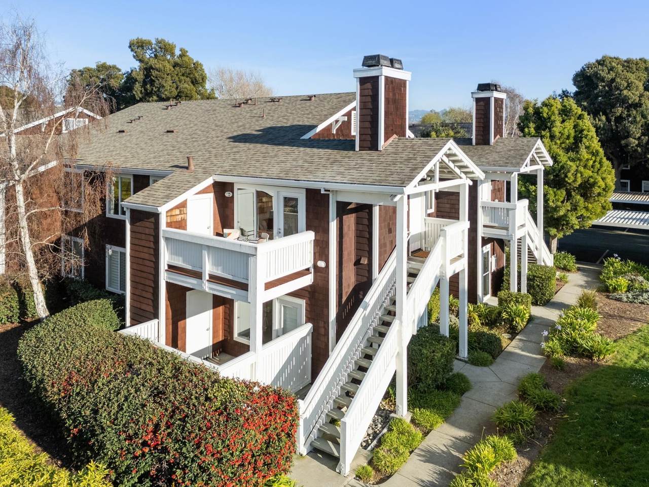 20 Marina Lakes Dr - Photo 1