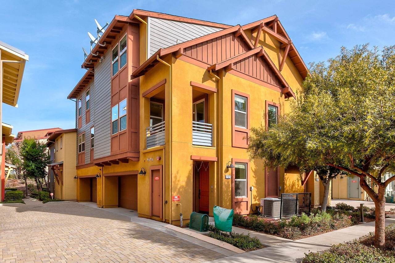 716 Tranquility Cir 1 - Photo 1