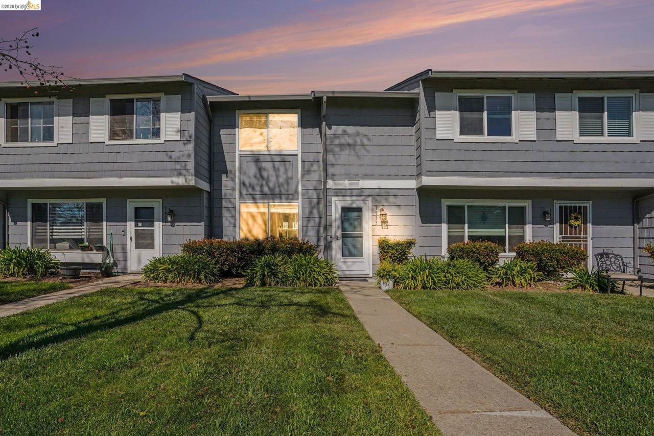 1913 Monterey Dr - Photo 1